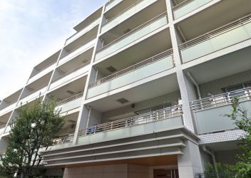 ファミールグラン南雪ヶ谷パークサイド