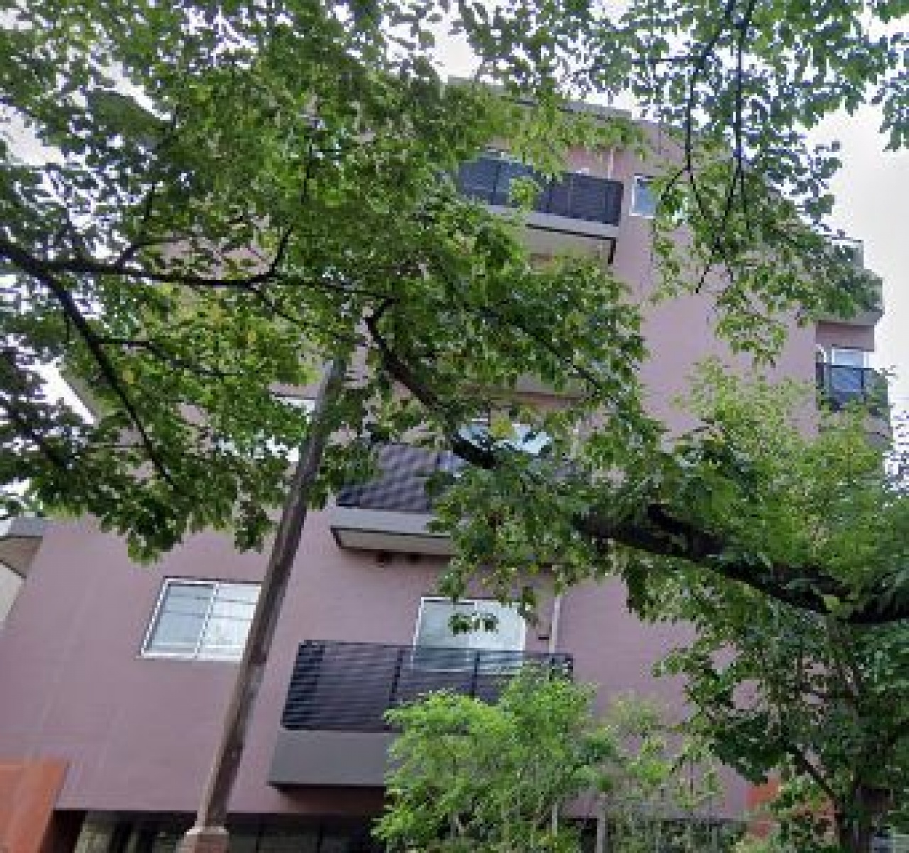 グランウィッシュ四ツ木