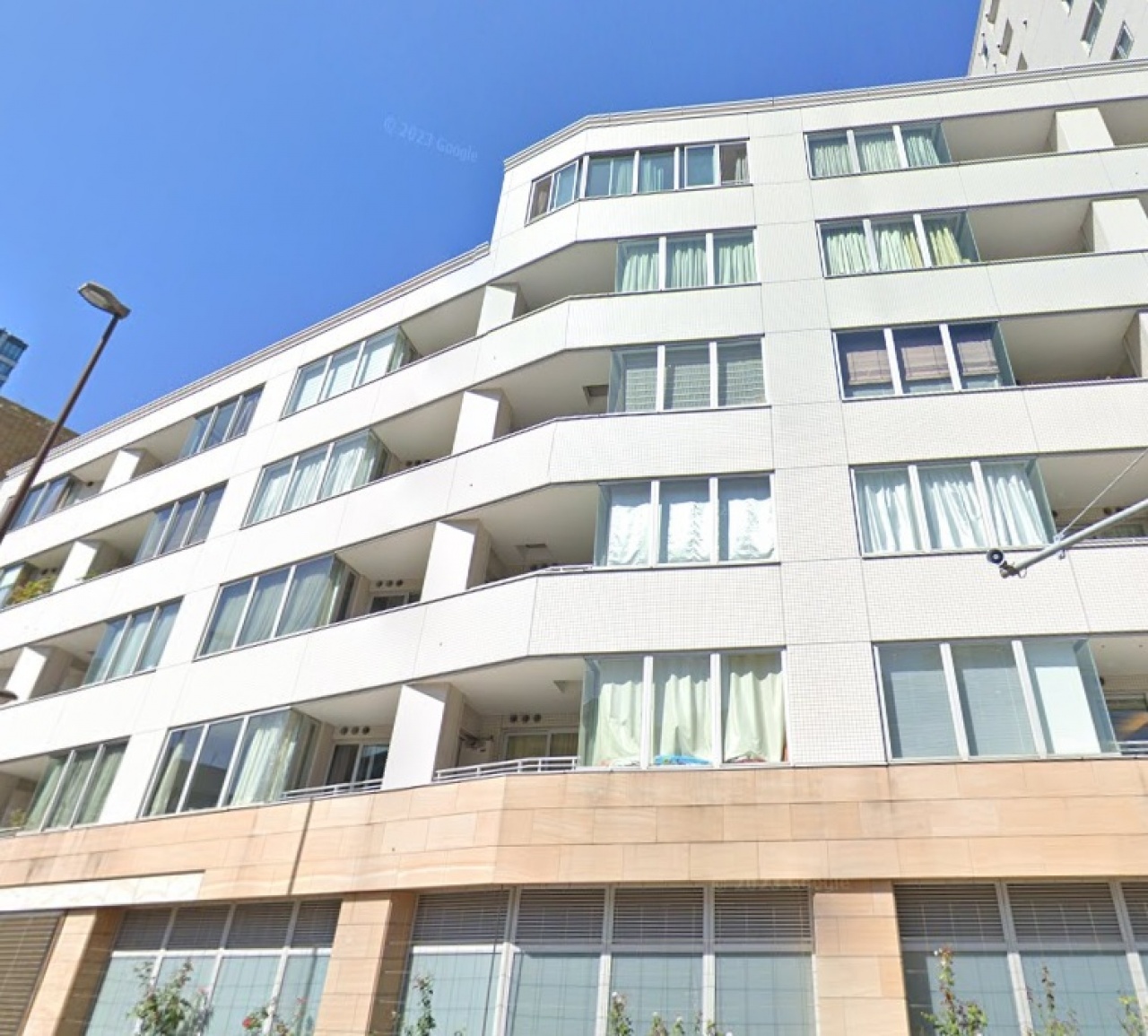 ラ・マーレ白金