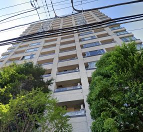 ブランズ四番町