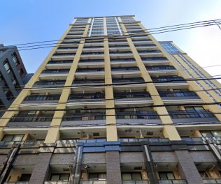 ＴＨＥ　ＴＯＷＥＲ　ＫＯＩＳＨＩＫＡＷＡ