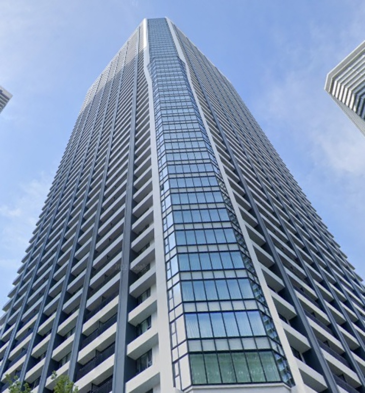 ＤＥＵＸ　ＴＯＵＲＳ　ＥＡＳＴ