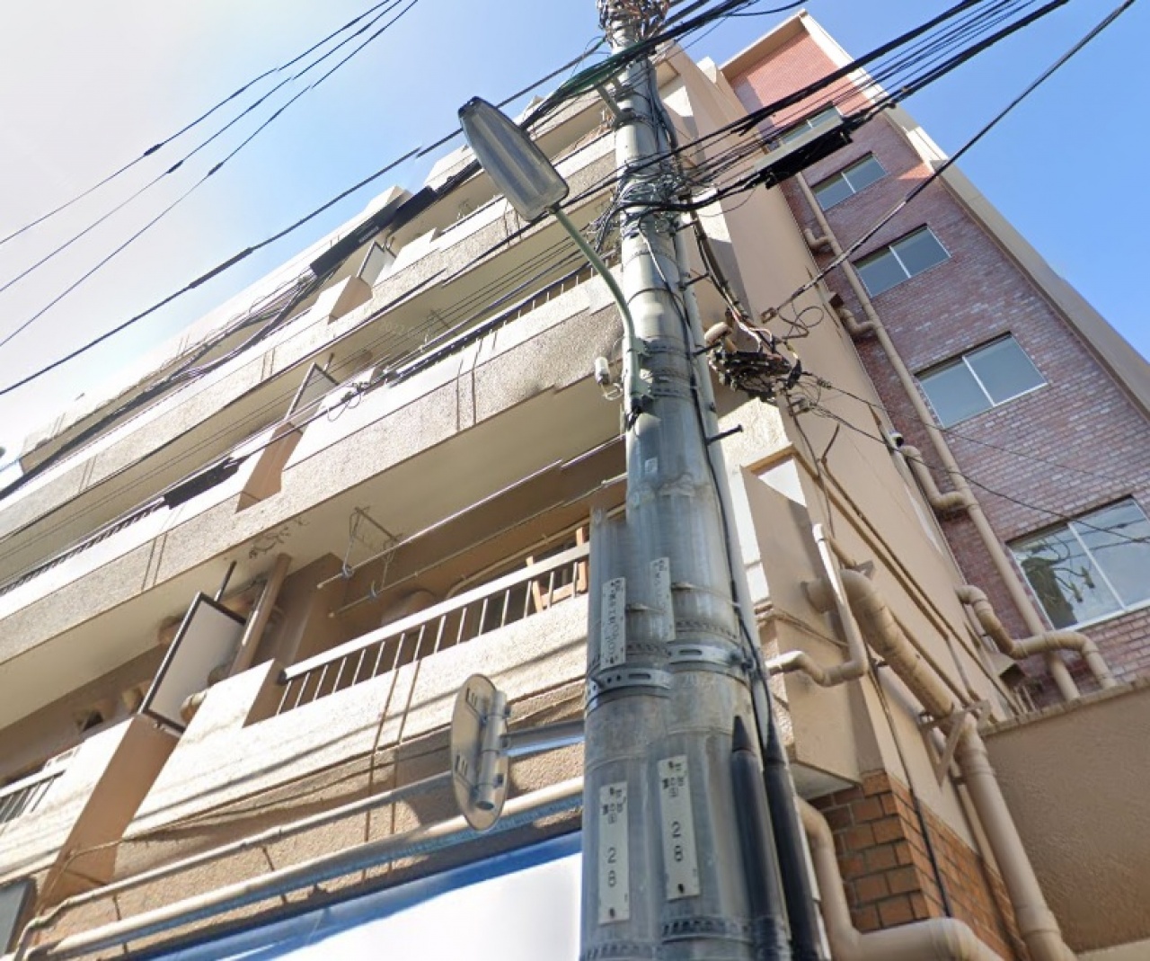 メゾンボア旗の台