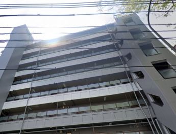 レインボー烏山