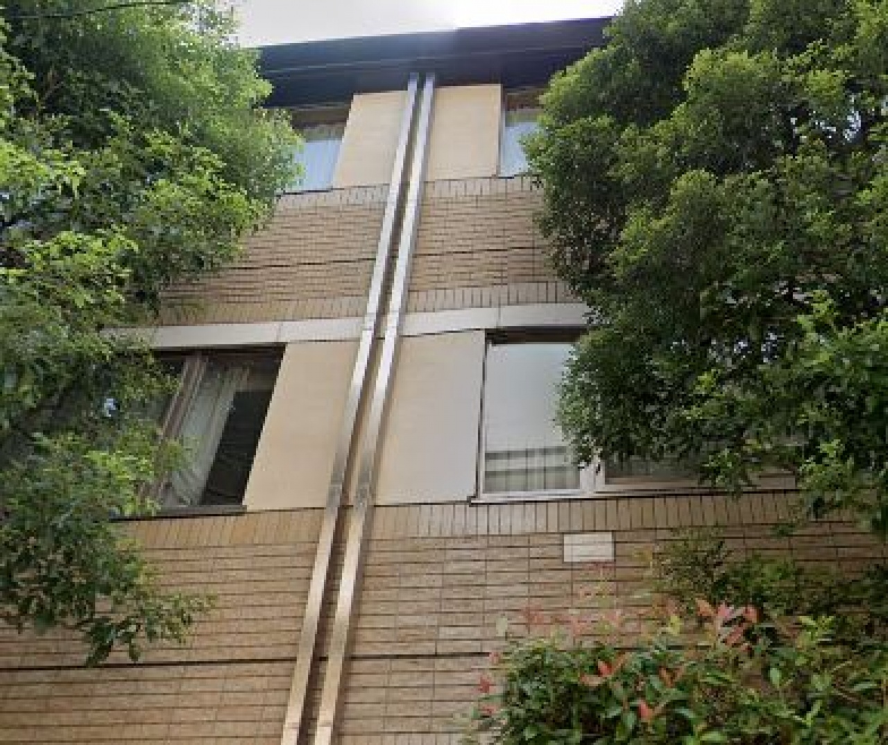 クリスタルコート鳥居坂