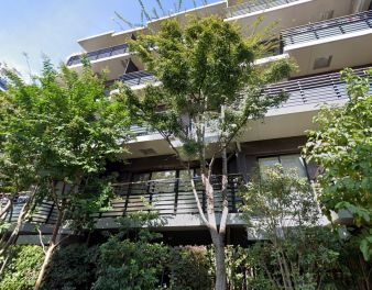 ザ・パークハウス市谷甲良町