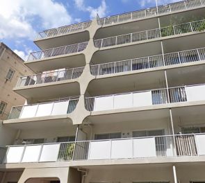 ロイヤルハイツ三田