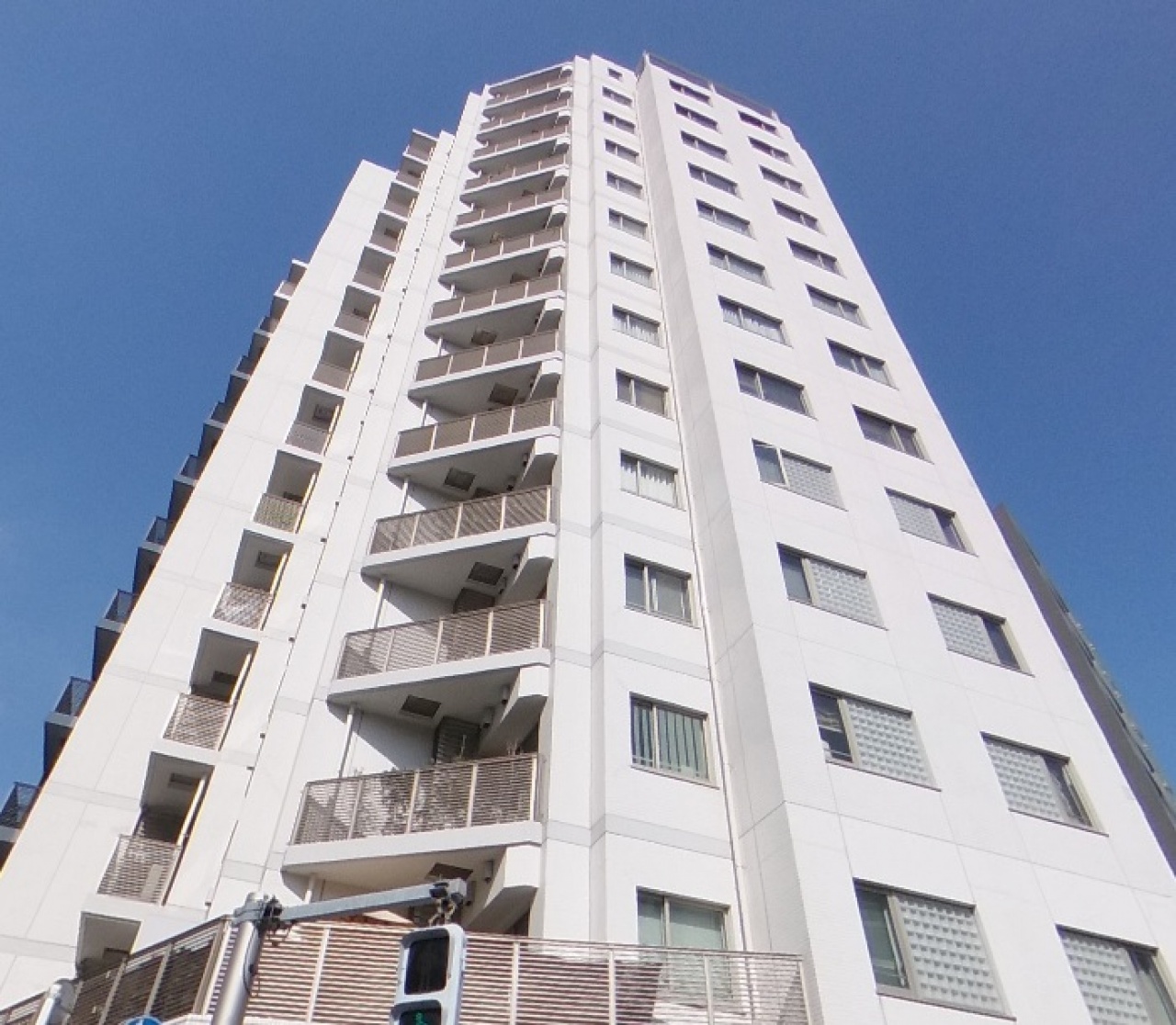 レグノ・ラフィネ南青山