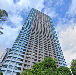 センチュリーパークタワー