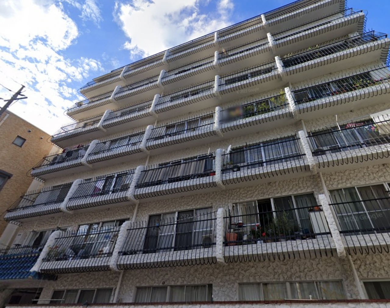 秀和都立大レジデンス