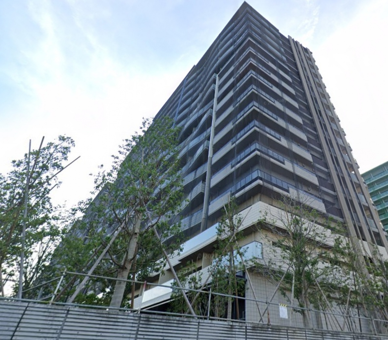 ＨＡＲＵＭＩ　ＦＬＡＧ　ＳＥＡ　ＶＩＬＬＡＧＥＥ棟