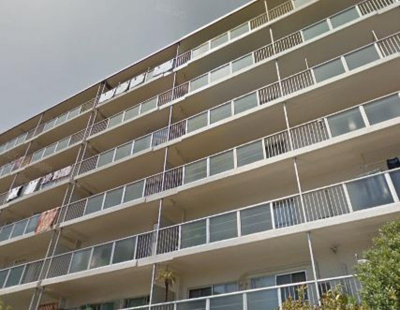 日商岩井鶴見マンシヨン