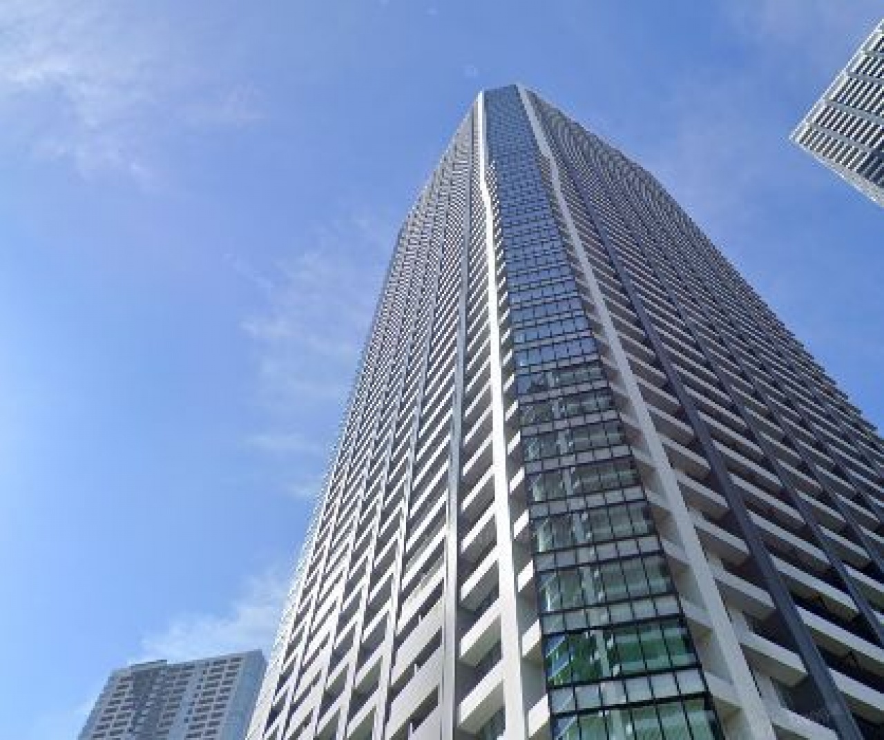 ＤＥＵＸ　ＴＯＵＲＳ　ＷＥＳＴ／ドゥ・トゥールＷ