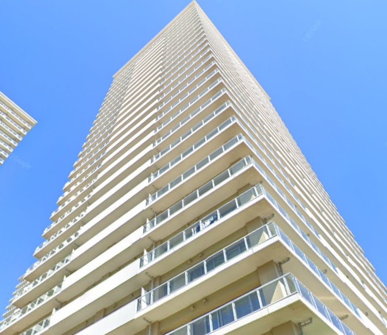 ザ・リバープレイスイーストタワー