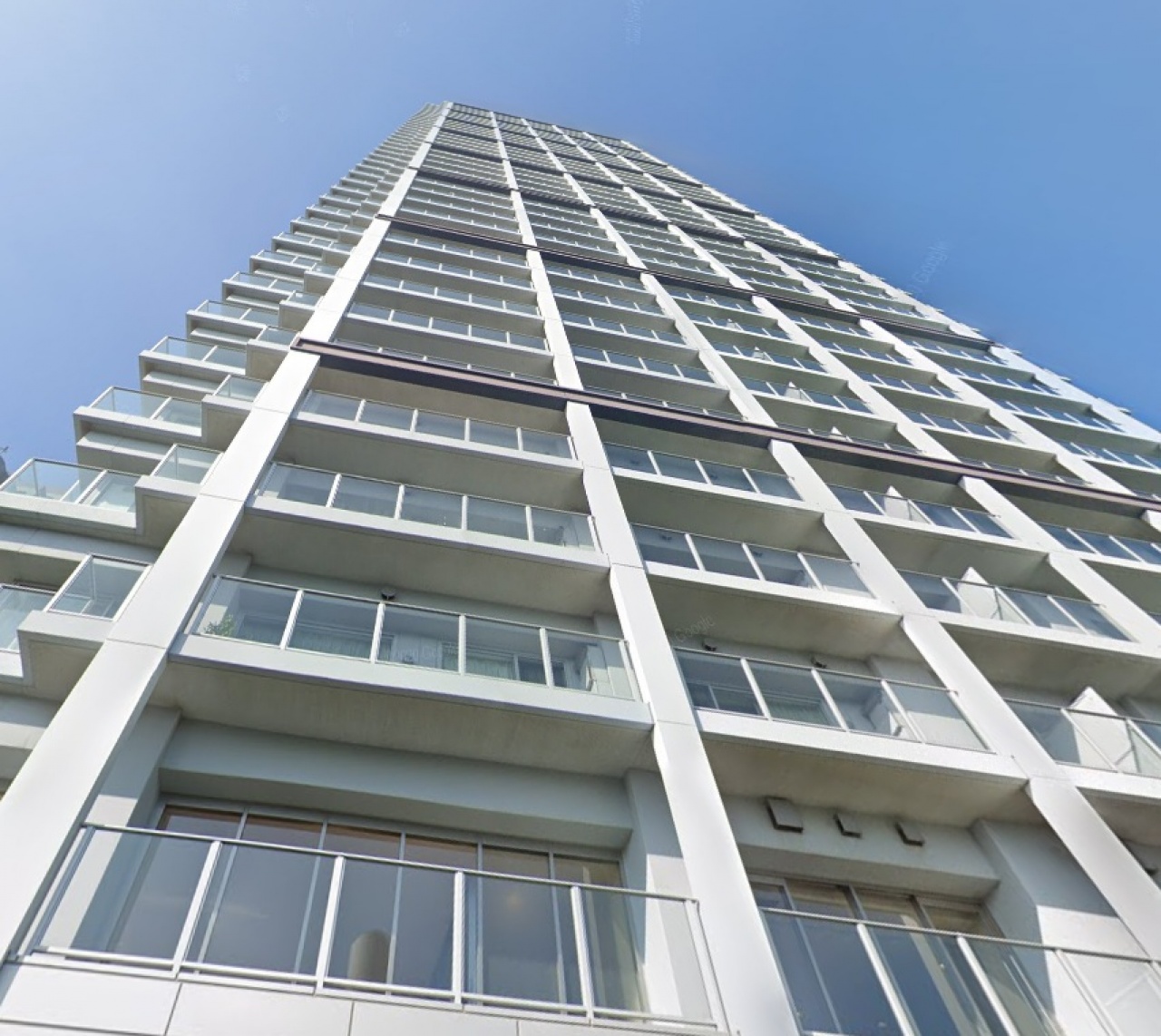 ベイクレストタワー